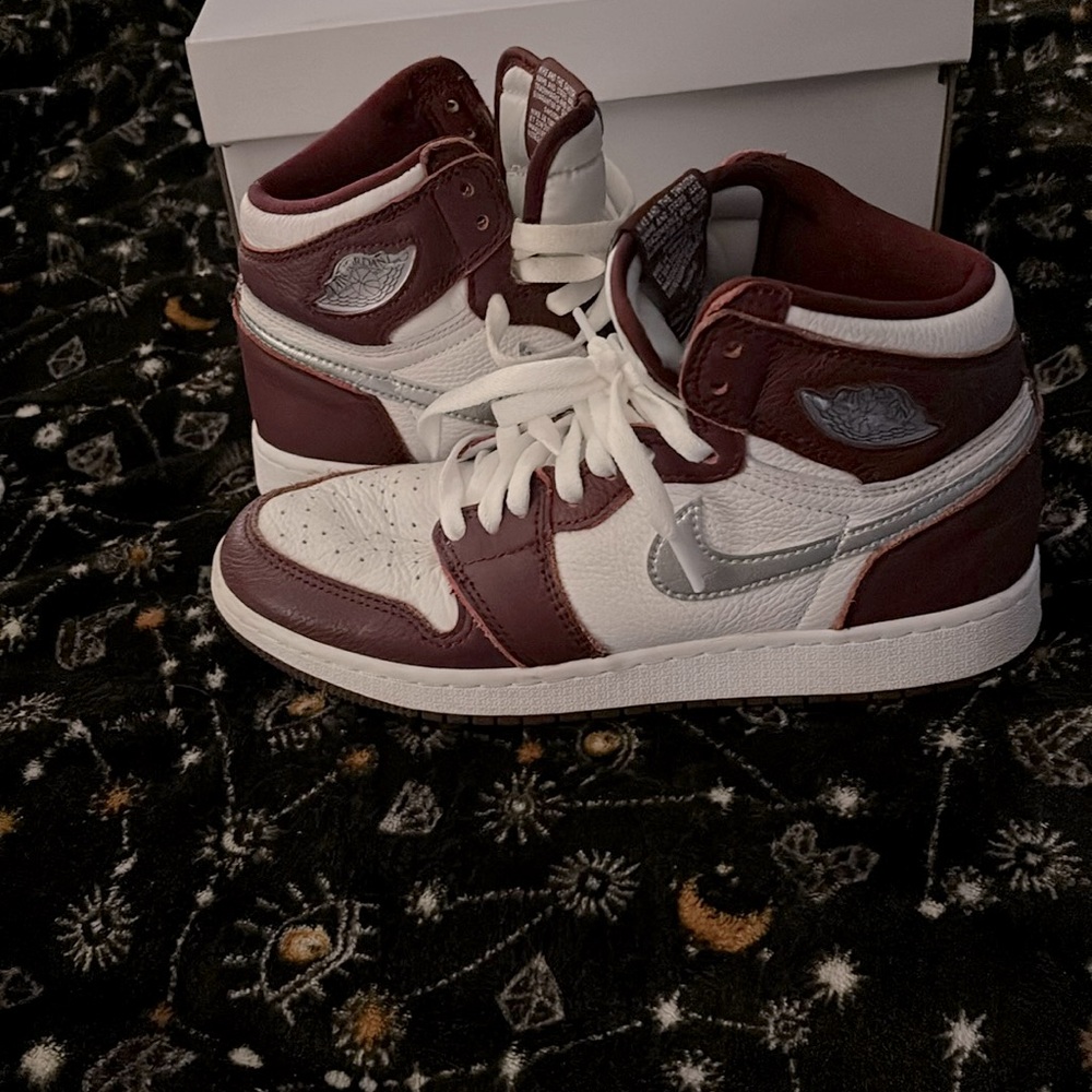Nike air jordans maroon and white, slightly worn